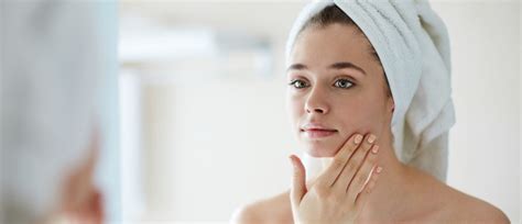 How To Soothe Irritated Skin Causes Remedies And A Derms Expert Tips