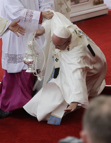 The Pope Falls Over In Front Of A Tv Audience Of Millions During Poland