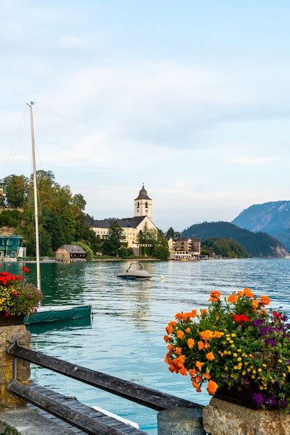 Premium Photo St Wolfgang Waterfront With Wolfgangsee Lake Austria