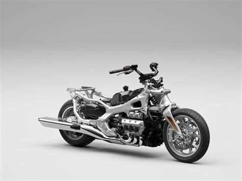 Honda sprung news today about upgrades for its 2021 gold wing, the biggest mark it matters not how good you are if an angel pees on the flintlock of your musket. 2021 Honda GL1800 GoldWing en GoldWing Tour | Motornieuws