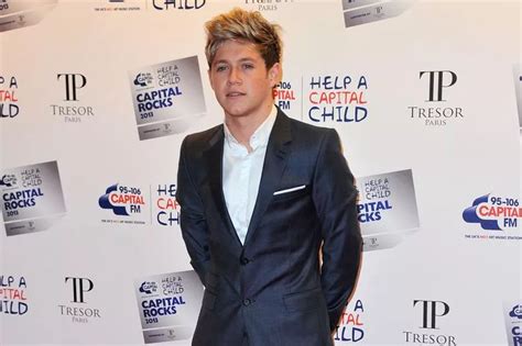 One Direction Singer Niall Horan Recovering After Having Major Knee