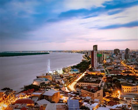 Guayaquil Ecuador Destino De Vacaciones Vuelos Hoteles Información