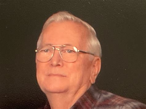 Schlichting, Wayne E. - Kutis Funeral Home Inc