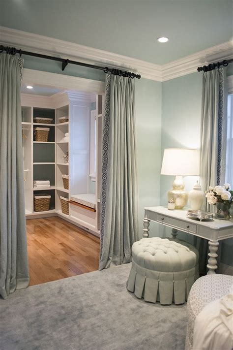 Replacing broken, outdated or unattractive closet doors with curtains can be a stylish, easy and affordable solution, perfect for master bedrooms, kids' bedrooms or home offices. My visit to the HGTV Dream Home on Martha's Vineyard ...