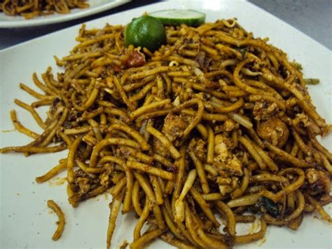 I love to have a. Another Brick in the Wall: Mee goreng mamak for late lunch