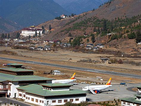 Raonline Bhutan Drukair The Royal Bhutan Airlines Paro
