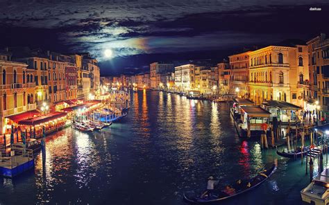 56 Venice At Night Wallpaper Wallpapersafari