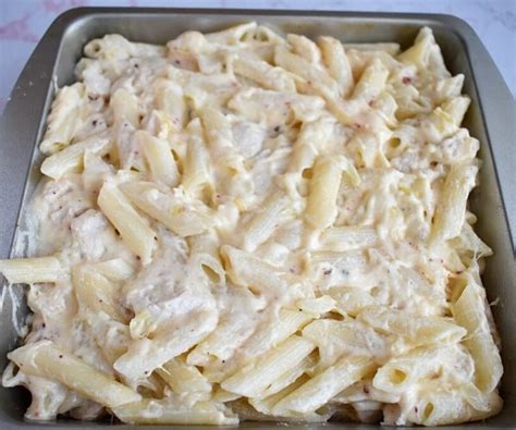 I love paula deen so i was excited to try this recipe but it was very saucy. Paula Deen Chicken Noodle Casserole Recipe / Slow Cooker ...