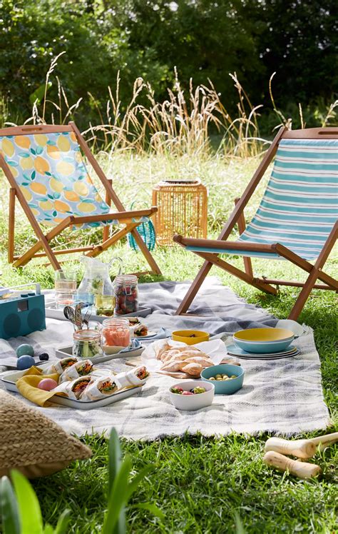 What To Take On A Picnic John Lewis And Partners