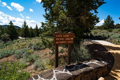 Lava Beds National Monument Discover Siskiyou Lava Beds National