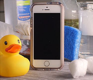 Whether your phone sports 16gb, 64gb or 128gb of storage, it can to clear out these downloads, tap on music library > songs and manually delete song by song (or i want a private life an i am sick of someone sharing my phone how do i keep them out of it. How Do I Clean My Cellphone?