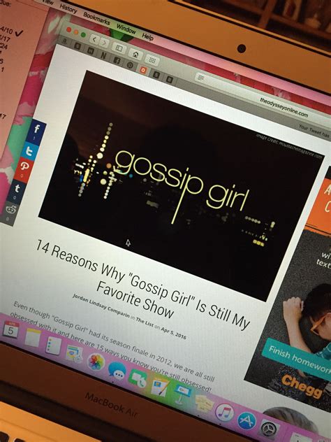 houston 14 reasons gossip girl favorite show 359757 gossip girl