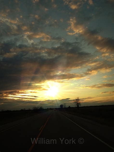 Sunset In Plains Of Oklahoma Sunset Sunrise Celestial