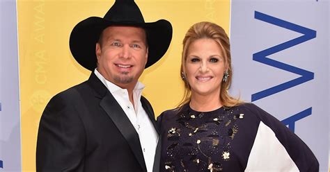 Trisha Yearwood Dressed Up As Husband Garth Brooks And Were Kind Of