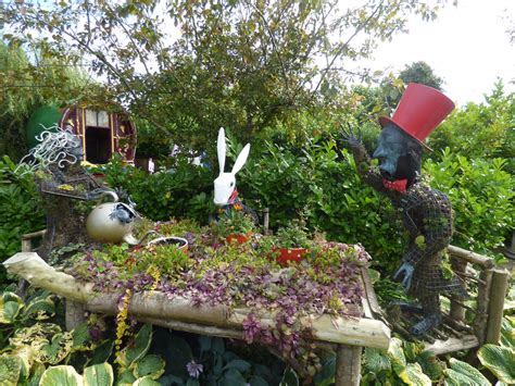 Alice In Wonderland Ralph Court Gardens Mad Hatters Tea Party A