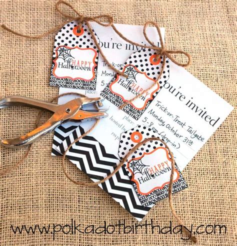 Celebrate a wedding, birthday, anniversary, or graduation. Two Free Printables = One Last-Minute Halloween Party ...