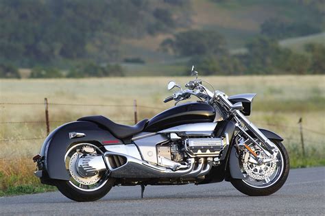 The place for everyone interested in valkyries, amazons, strong women, fighting women and female bodybuilders. Honda NRX1800 - Flight of the Valkyrie - DriveMag Riders