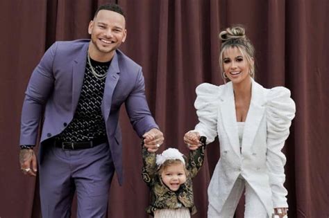 PHOTOS Kane Brown And Wife Katelyn Host At Home Red Carpet With Year Old Babe Kingsley