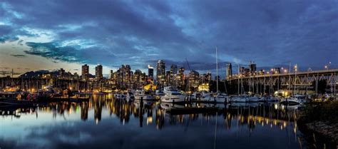 Canada Houses Marinas Yacht Evening Bridges Motorboat Vancouver