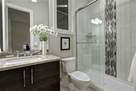 The good news is that small bathroom storage ideas do exist. 15 Crazy/Clever Bathroom Remodeling Ideas | The Pros top ...