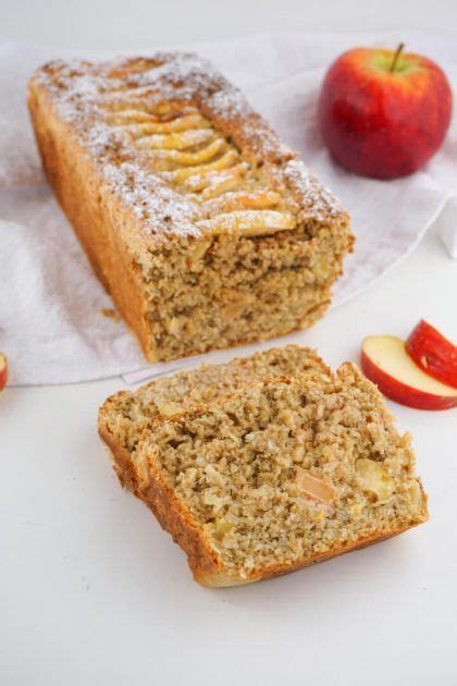 1 mittelgroße geschälte zwiebel in sehr kleine stückchen schneiden, hinzugeben. Apfel Haferflocken Kuchen ohne Zucker - Gesundes Fitness ...