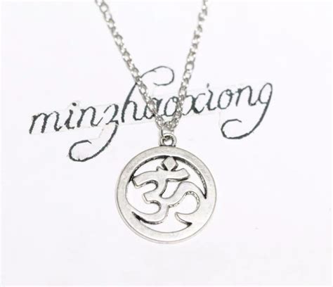 Silver Aum Ohm Om Necklace Chain Hindu Symbol Pendant Charm Meditation