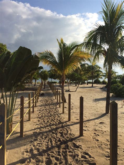 Belize is a crown jewel carefully carved out by the british over three centuries, located on the caribbean coast of northern central america at 17°15′ north of the equator and 88°45′ west of the prime meridian on the yucatán peninsula. Best Beach Town in Belize: Placencia - The Trecking Family