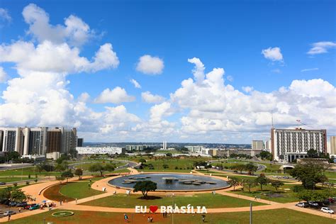 Brasilia şehri son dönemlerde kurulan modern bir yapıya sahiptir. Passagens para Brasília a partir de R$ 193 ida e volta ...