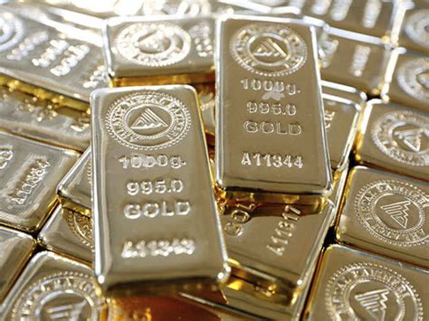 How is hallmarked gold rate today in india determined? Gold: Gold rate today: Track Gold price in India and ...