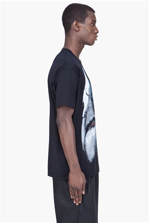 Bought the givenchy dog sweatshirt from you and it got seized by customs Givenchy Shark Print T-Shirt in Black for Men - Lyst