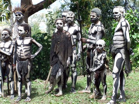 Papua new guinea is a very christian nation, but the population is very spread out in terms of the denominations that they follow. Vampire Cannibals: Real Ghouls Haunt Papua New Guinea ...