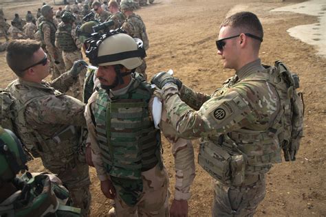 Us Soldiers Prepare Iraqi Army For Sustained Success