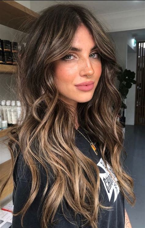 Brunette Hair With Highlights Brown Blonde Hair Dark Brunette Balayage Hair Brunette Hair