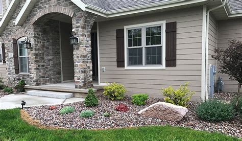 Landscaper Services Green Bay Wi Jm Landscaping Llc