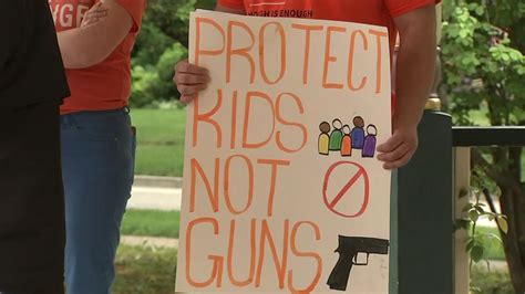 Glenbrook South High School Englewood Chicago Activists Hold Gun