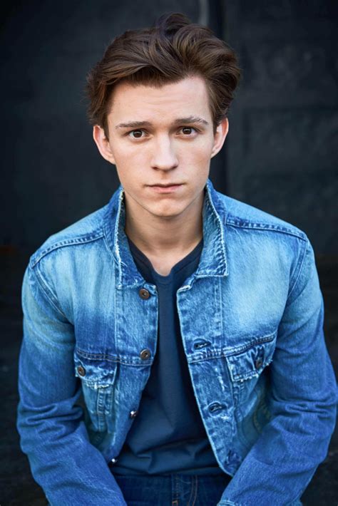 Some language, some angst if u squint. Session 03 - 026~14 - Tom Holland Brasil - Galeria de Fotos