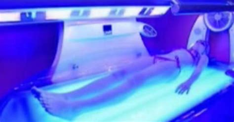 City Council Votes To Make Tanning Beds Off Limits To Minors CBS Chicago