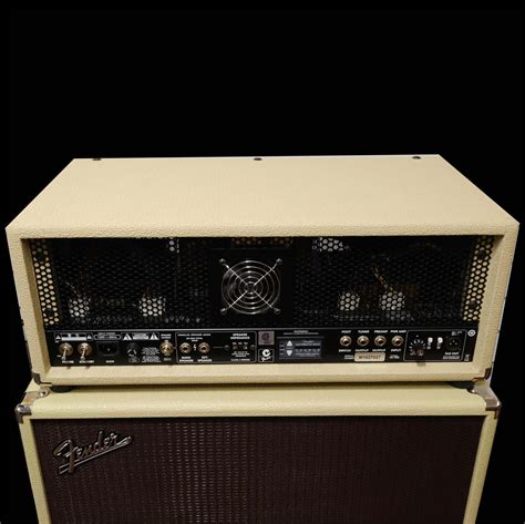 Fender Bassman 300t Amplifier W Bassman Neo 610 Cabinet Blonde