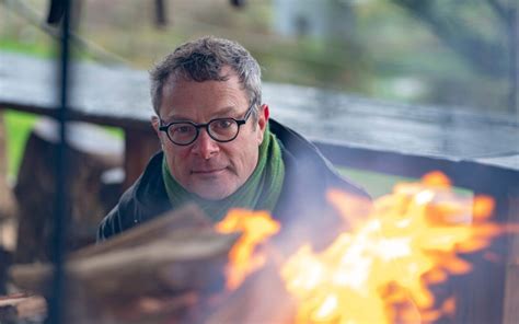 hugh fearnley whittingstall among chefs and restaurateurs urging the public to eat more british