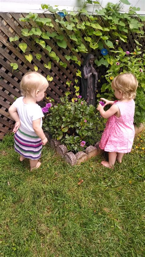 A Blog For My Mom How Not To Potty Train Twins Five Favorites