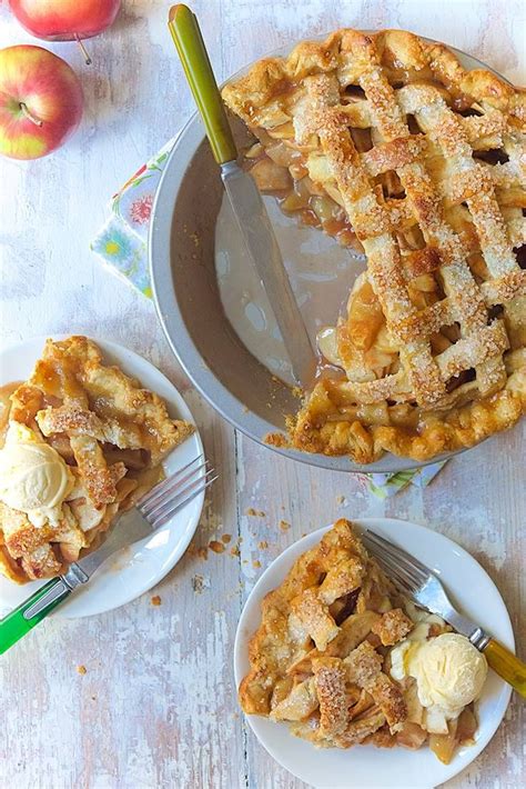The Ultimate Apple Pie A Warm Filling Of Tart Sweet Apples Spiced With Cinnamon Is Tucked Insi