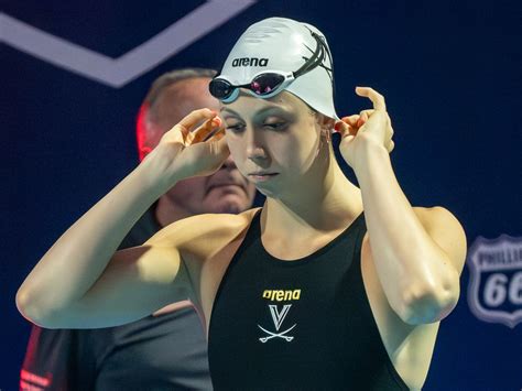 Gretchen Walsh Leads Torri Huske In 100 Butterfly Qualifying