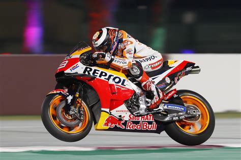 Lorenzo ready to return from injury at silverstone. (Fotos) Jorge Lorenzo ya rueda con los colores 2019 del ...