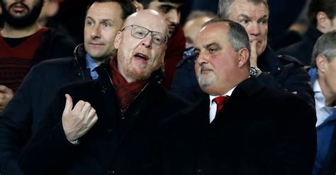 Avie glazer (born october 19, 1960) is an american businessman, a member of the glazer family, who owns the avram glazer. Avram Glazer and Sir Alex Ferguson attend Manchester ...
