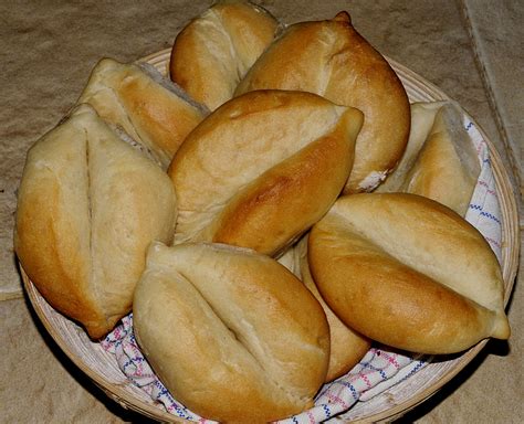 my discovery of bread portuguese bread rolls papo secos