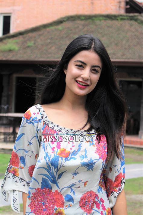 meet niti shah miss international nepal 2017