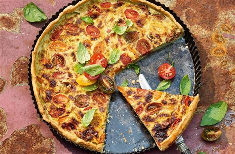 Cherry tomaten in aktion 100 g. Cherrytomaten-Basilikum-Tarte | Tarte, Piroggen rezept ...