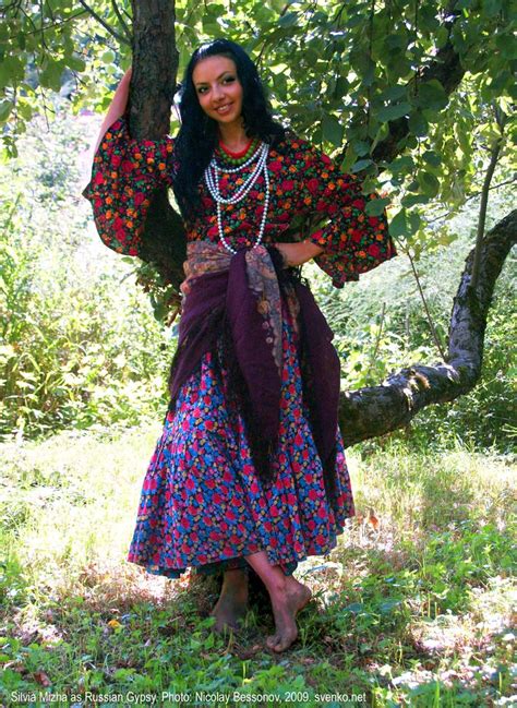 Russian Gypsy Girl Gypsy Style Clothes Hippie Style Clothing Hippie Outfits Gypsy Clothing
