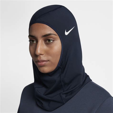 Nike Commercialise Son Premier Hijab De Sport Le Parisien