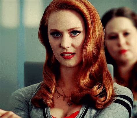Deborah Ann Woll The Greatest Crime Is They Didn T Show More Jessica